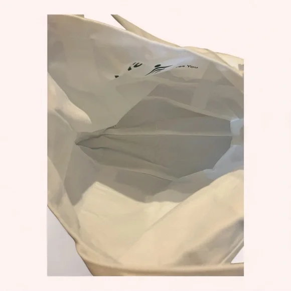 Halara Letter Print Casual White Large Basic Beach Canvas Tote Bag NWT OS - Picture 4 of 8